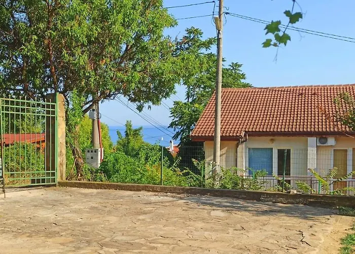 Villa Arode Dionysus Balcsik