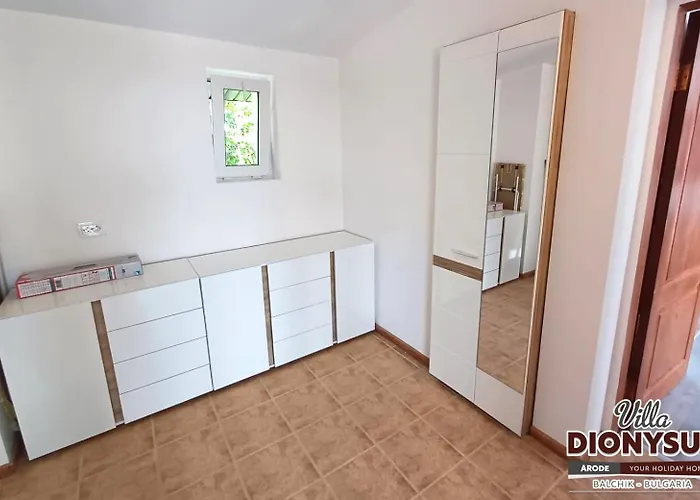 Villa Arode Dionysus Balcsik