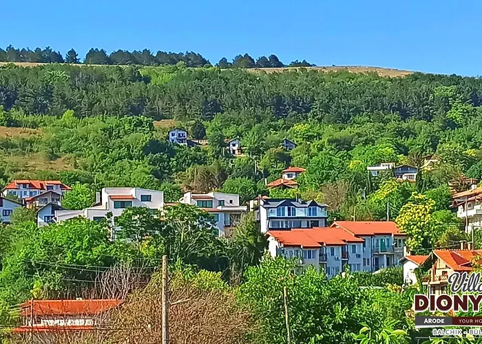 Arode Dionysus Villa Balcsik