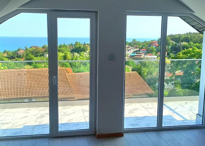 Arode Dionysus Villa