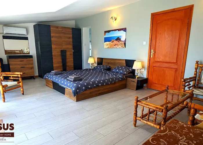 Arode Dionysus * Balcsik