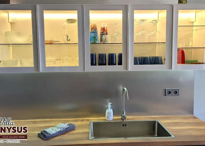 Arode Dionysus Balcsik