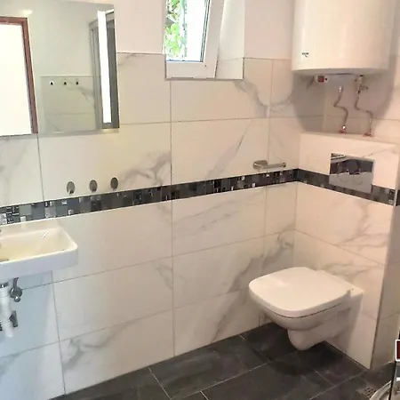 Arode Dionysus * Baltschik