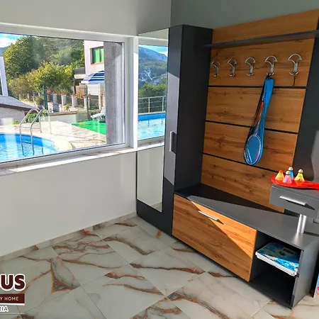 Arode Dionysus * Balchik